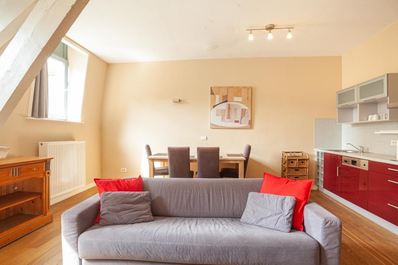 Luxury Suites Castel By Rikas Hotels Anversa Esterno foto