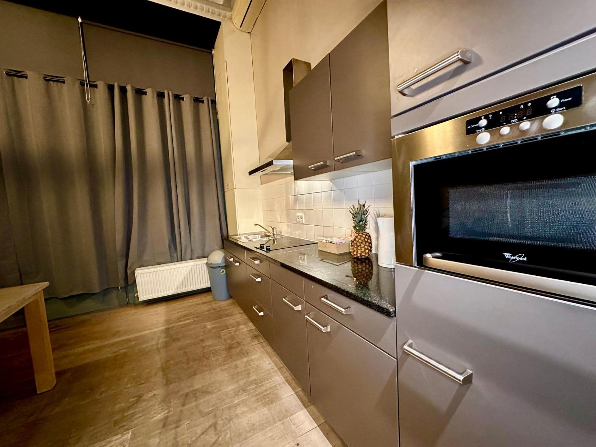 Luxury Suites Castel By Rikas Hotels Anversa Esterno foto