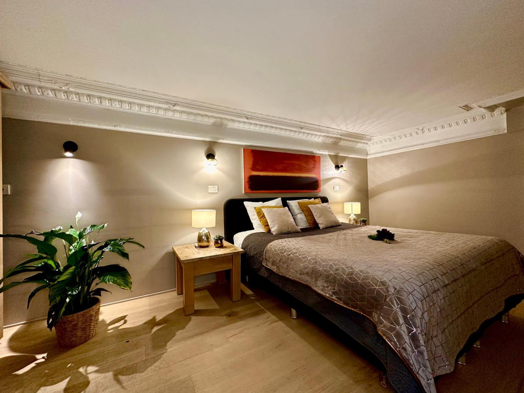 Luxury Suites Castel By Rikas Hotels Anversa Esterno foto