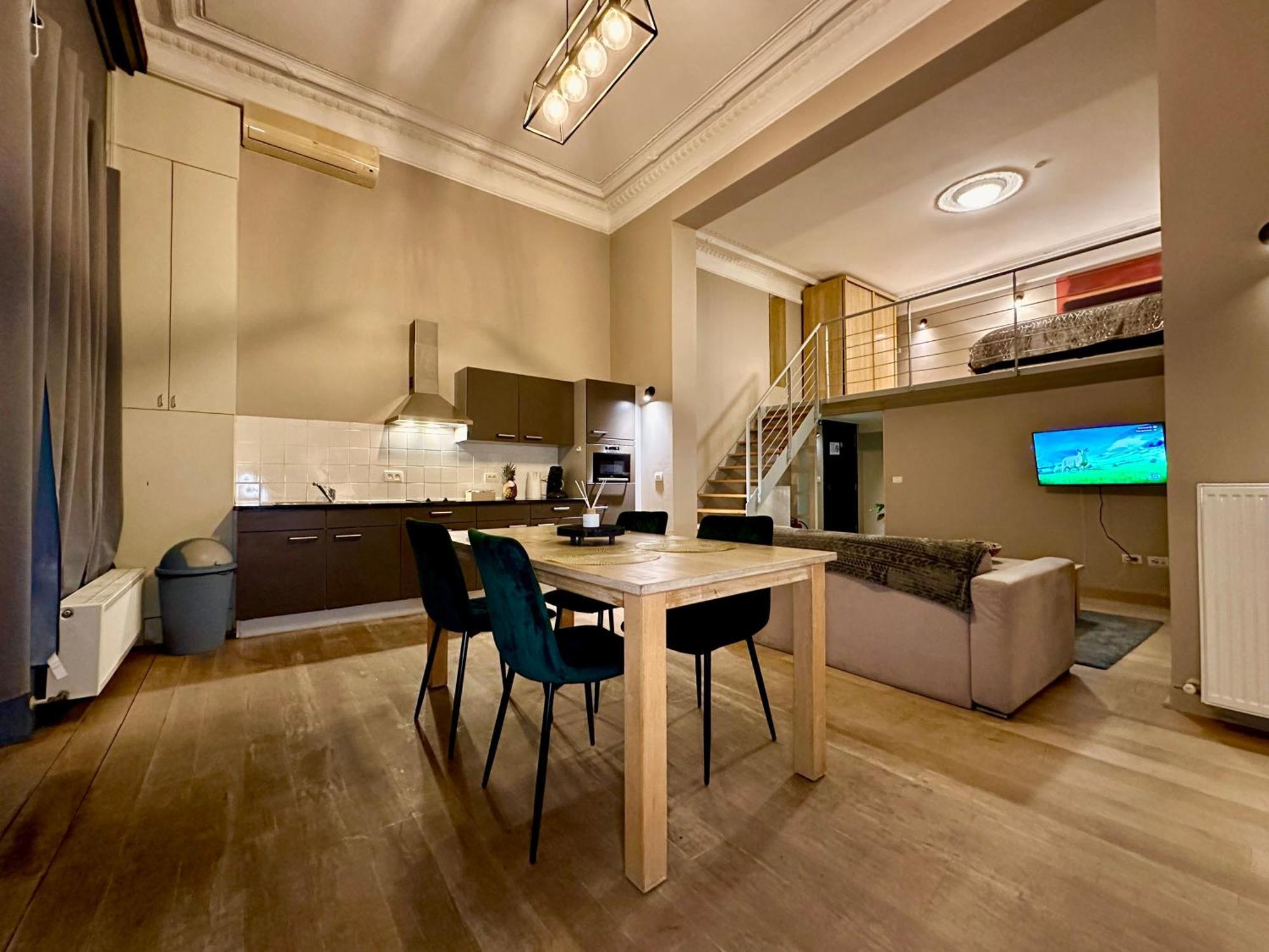 Luxury Suites Castel By Rikas Hotels Anversa Esterno foto