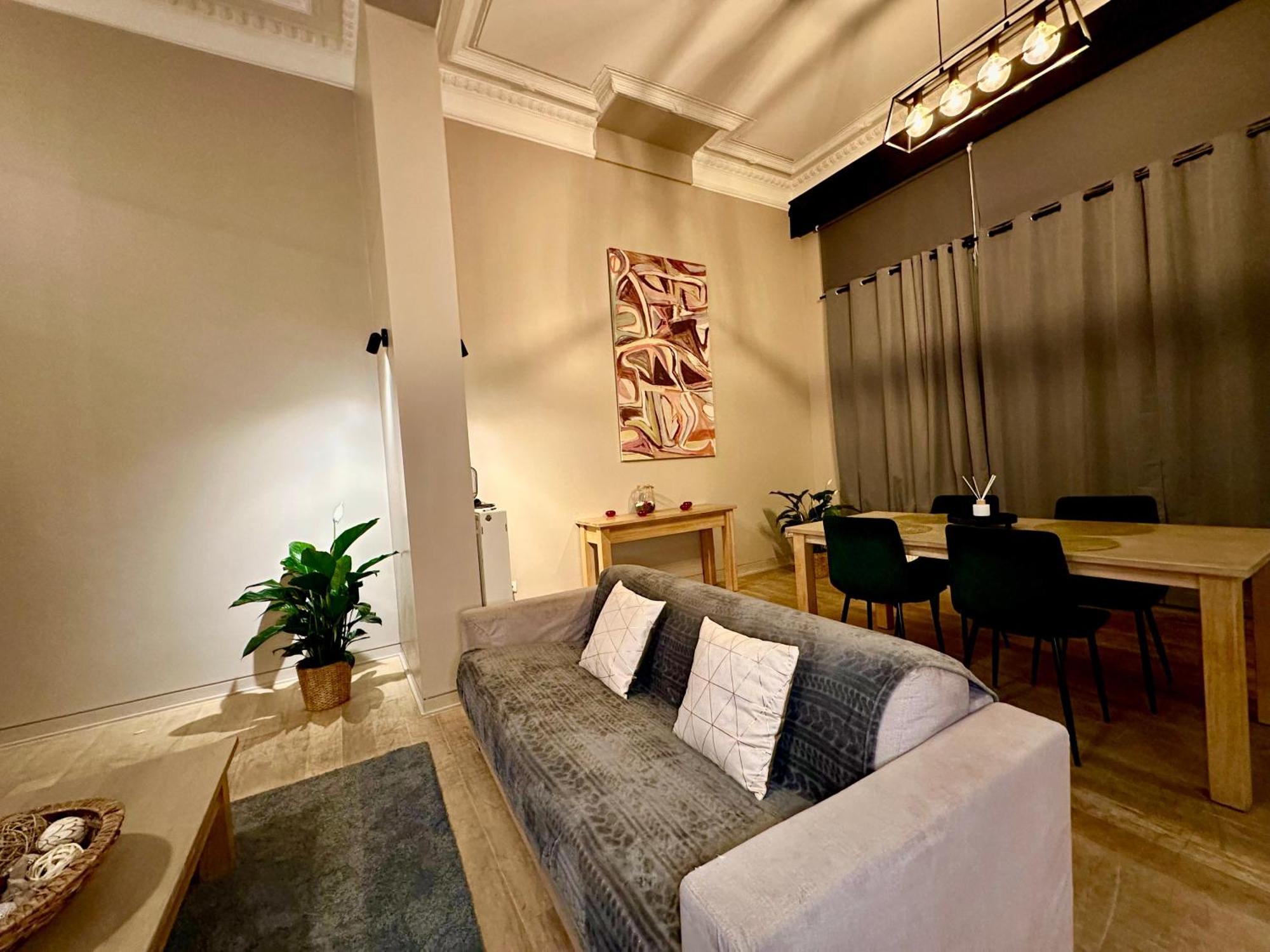 Luxury Suites Castel By Rikas Hotels Anversa Esterno foto