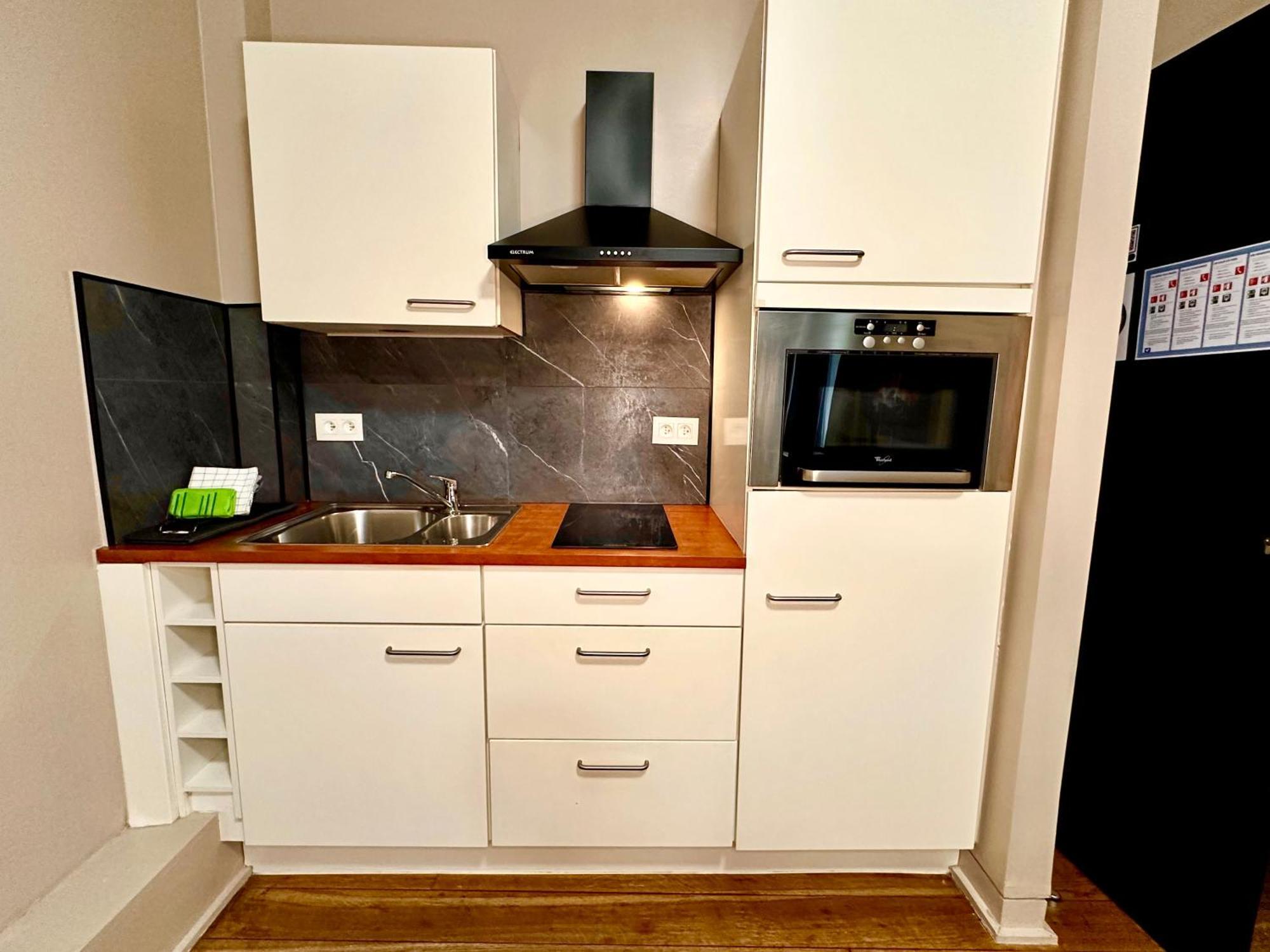 Luxury Suites Castel By Rikas Hotels Anversa Esterno foto