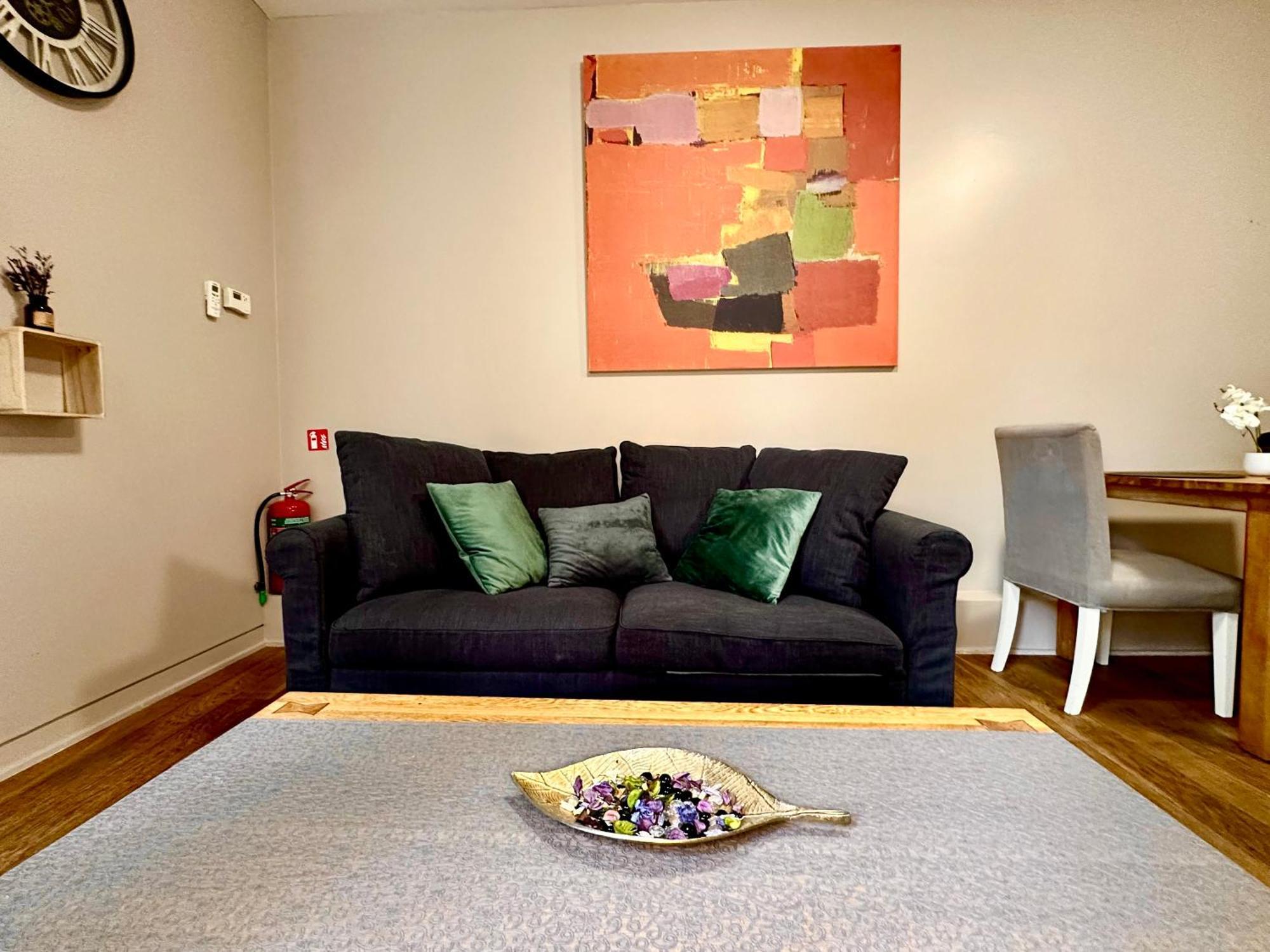 Luxury Suites Castel By Rikas Hotels Anversa Esterno foto