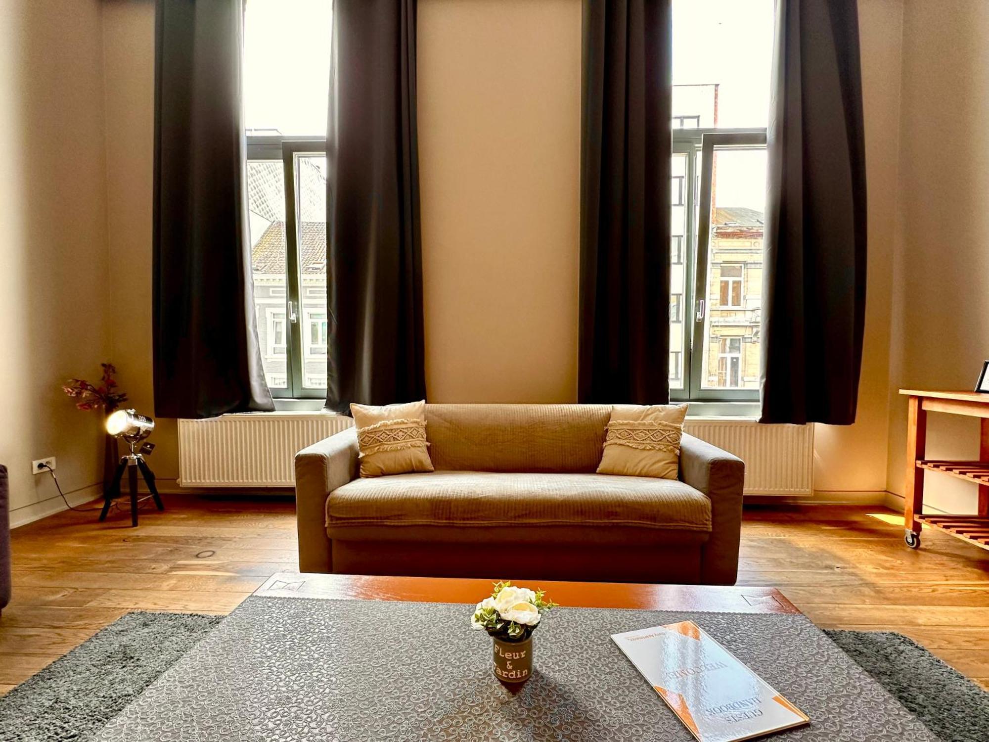 Luxury Suites Castel By Rikas Hotels Anversa Esterno foto