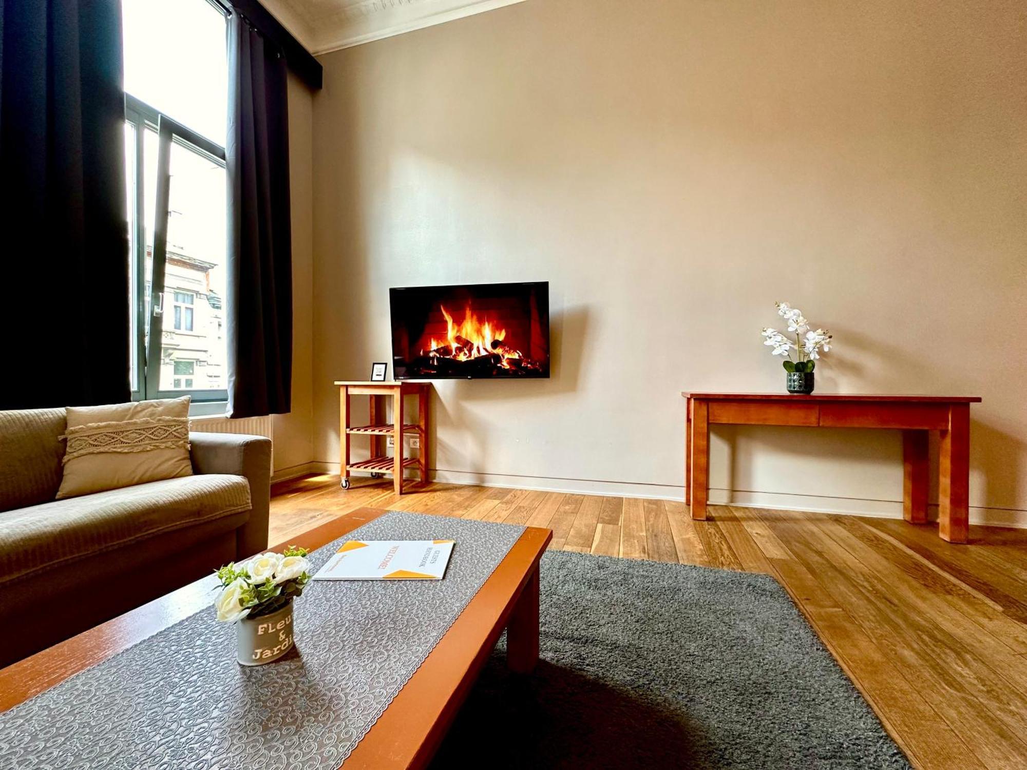 Luxury Suites Castel By Rikas Hotels Anversa Esterno foto